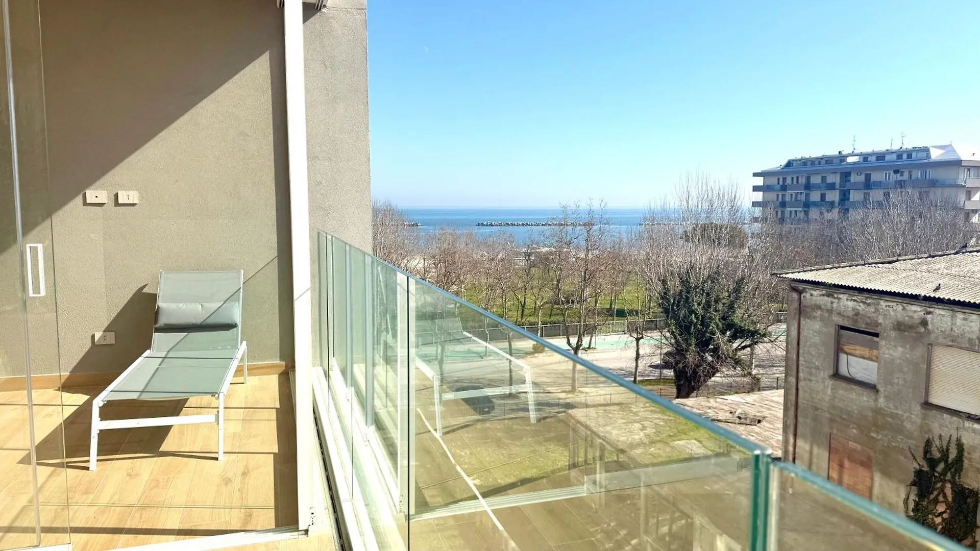 Cn003 - Cesenatico, Bilocale Fronte Mare Con Terrazzo Panoramico 아파트 0*, 체제나티코 이탈리아